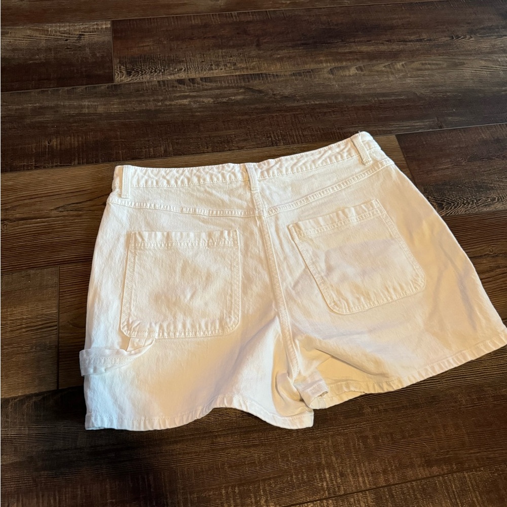 Universal Thread Shorts - Picture 6 of 7